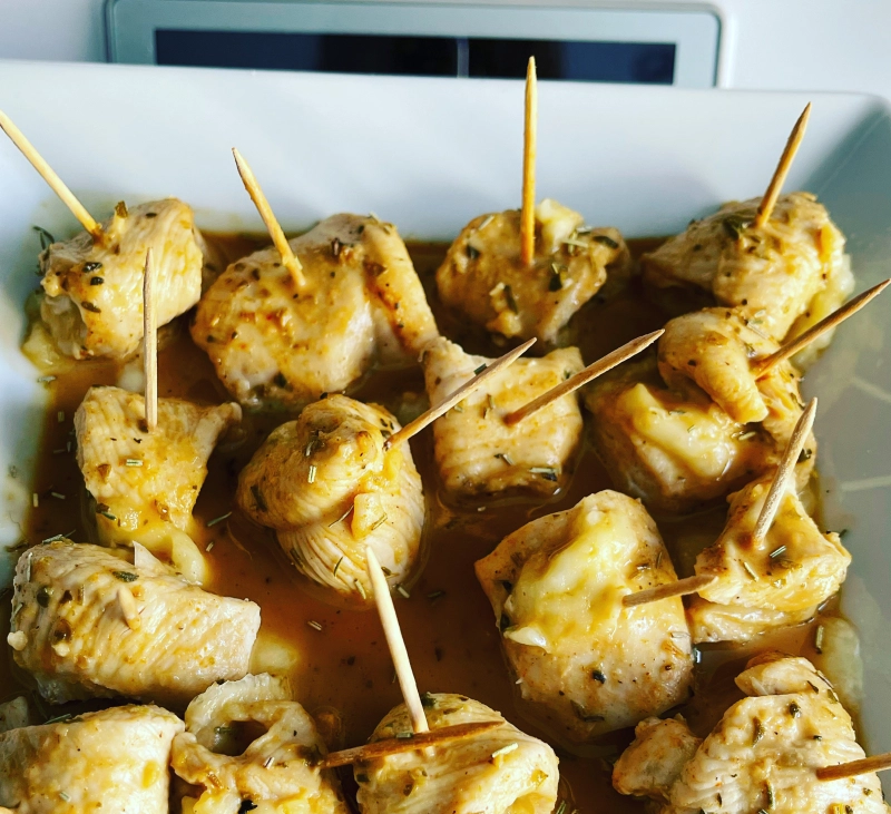 Pavo adovado al romero