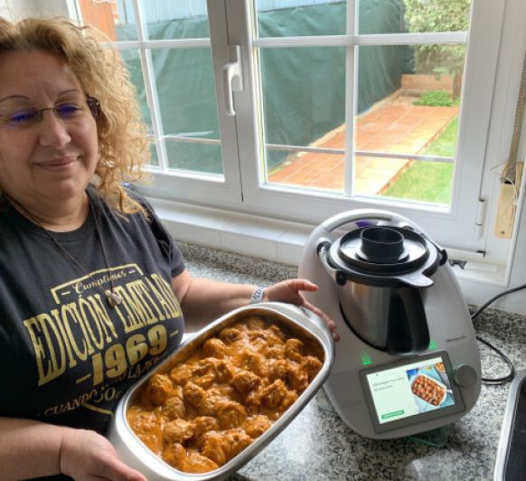 Albóndigas en salsa de vino tinto